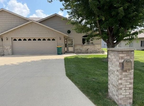 1726 Hale Drive, Albert Lea, MN 56007