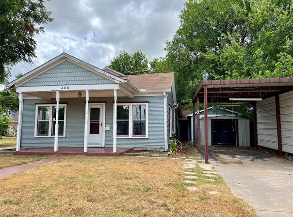 405 E South, Henrietta, TX 76365