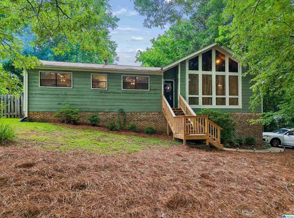 1031 KINGS FOREST DRIVE, LEEDS, AL 35094