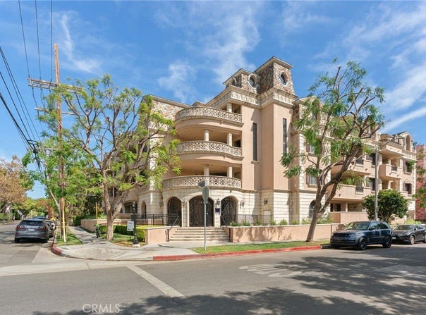 850 N Croft Avenue, West Hollywood, CA 90069