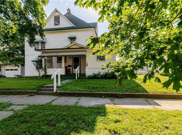 1230 1st Avenue E, Horton, KS 66439