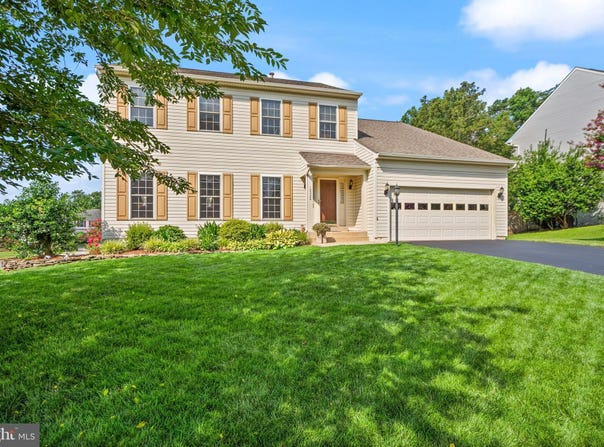 10324 WINGED ELM Circle, MANASSAS, VA 20110