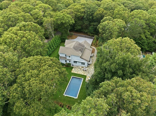 8 Lincoln Avenue, East Hampton, NY 11937