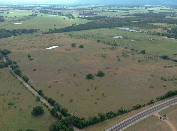 FM 933, Aquilla, TX 76622