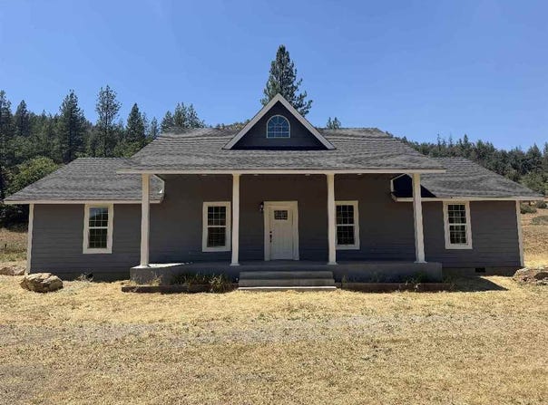4902 E Moffet Creek Rd., Fort Jones, CA 96032