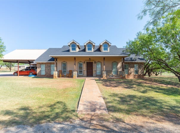 7702 Spinks Road, Abilene, TX 79603