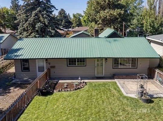 146 S J St., Lakeview, OR 97630