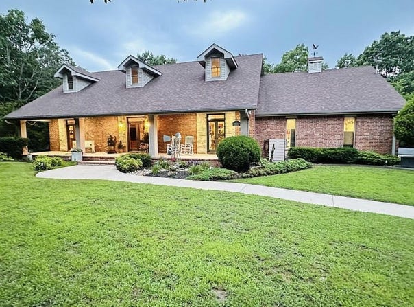 7663 Timber Ridge Drive, Seneca, MO 64865