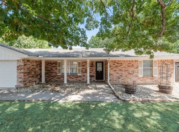 2228 Picadilly Lane, Denton, TX 76209