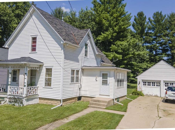 53 UNION Street, RIPON, WI 54971