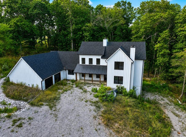 100 Builders Lane, Anderson, MO 64831