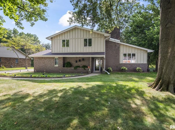 58 Meander Pike, Chatham, IL 62629