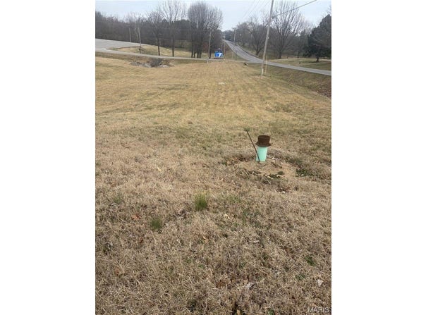 1250 Indian Parkway, Jackson, MO 63755