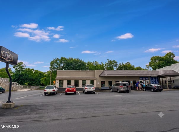 400 Main Street, Bellwood, PA 16617
