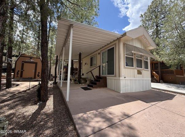 2291 E Broken Arrow Lane, Show Low, AZ 85901