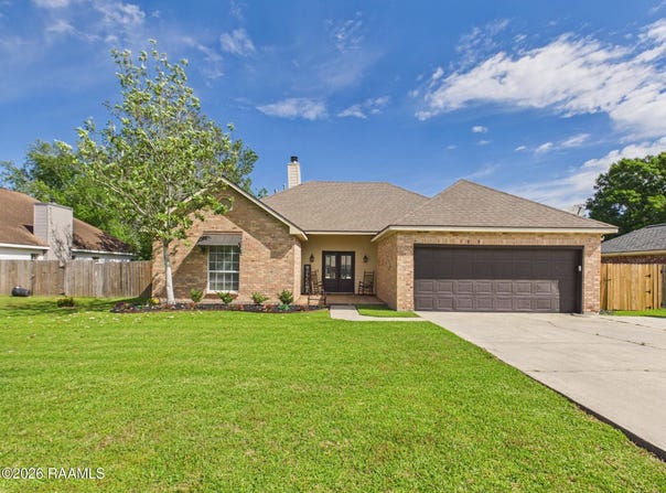 103 Sundown Drive, Broussard, LA 70518