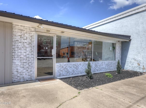 111 E Grand Avenue, Jasper, MO 64755