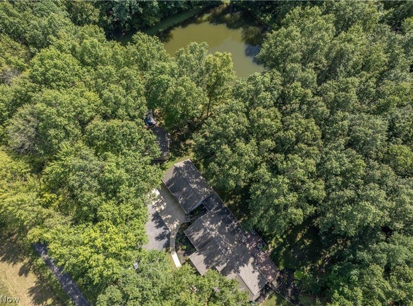 2332 Porter Road, Atwater, OH 44201