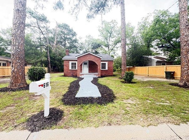 616 3RD AVE SW, Moultrie, GA 31768