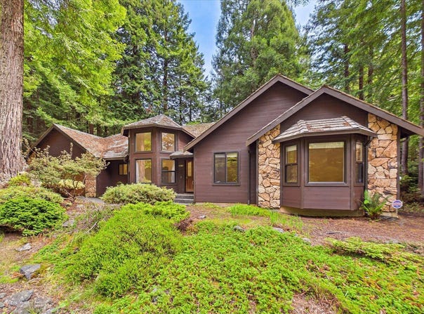 1195 Diamond Drive, Arcata, CA 95521