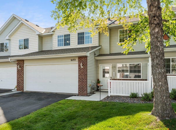 6133 Maclynn Avenue NE, Albertville, MN 55301