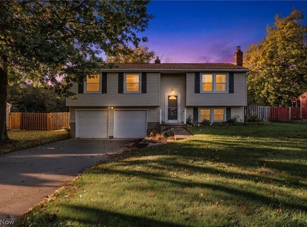 22266 Lorraine Drive, Strongsville, OH 44149