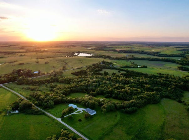 1722 Rd 275, Reading, KS 66868