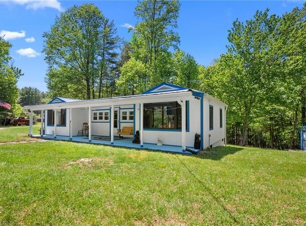 154 Folger Road, Sparta, NC 28675