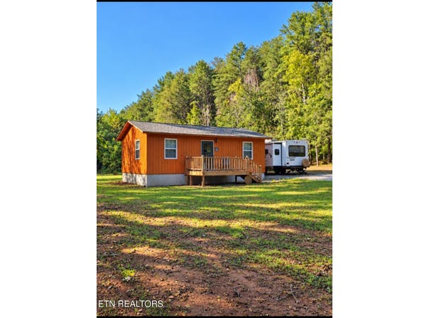 375 Cagle Rd, Tellico Plains, TN 37385