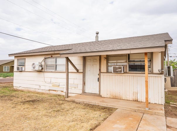 824 Vanda Avenue, Lubbock, TX 79403