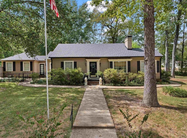 215 Thompson, Kilgore, TX 75662