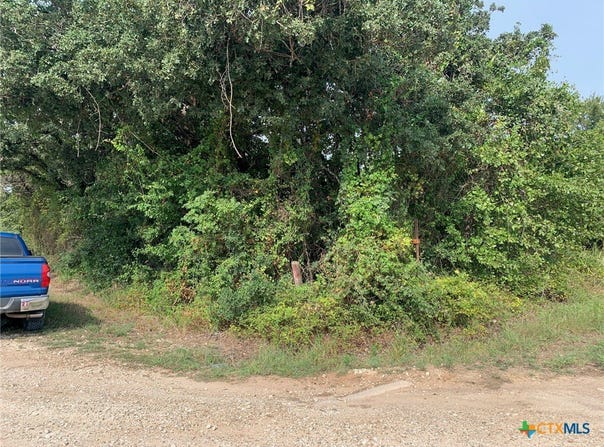 Cr 414, Chilton, TX 76632