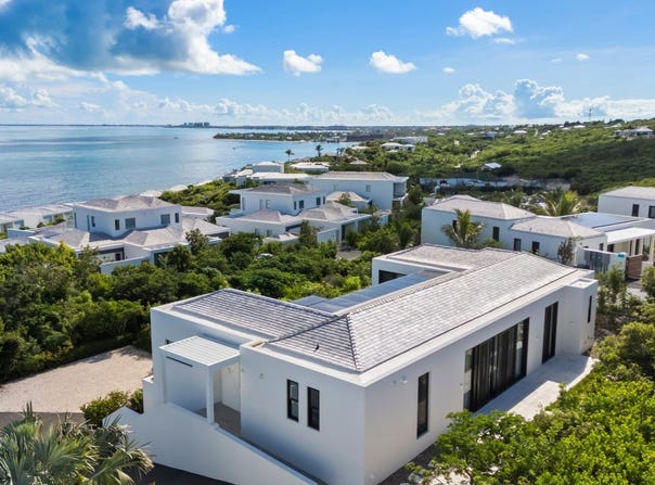 BLUE MOUNTAIN, VILLA PLUTO, Providenciales,