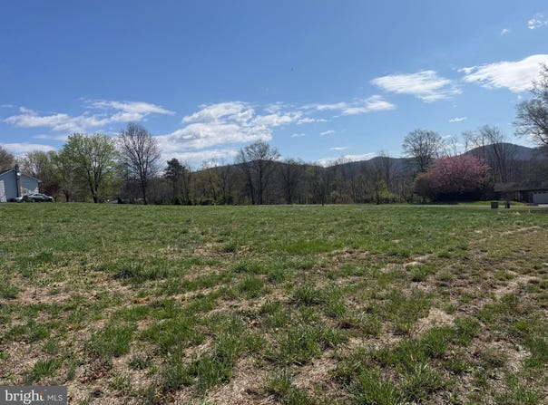 HICKORY HILL Lane, MCCOOLE, MD 21562