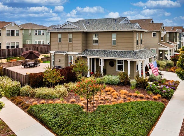 2760 Moonshell LN, MARINA, CA 93933
