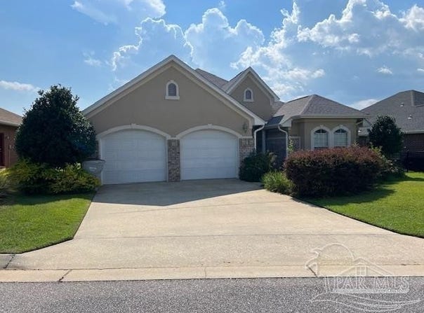 5733 Cobble Creek Dr, Pace, FL 32571