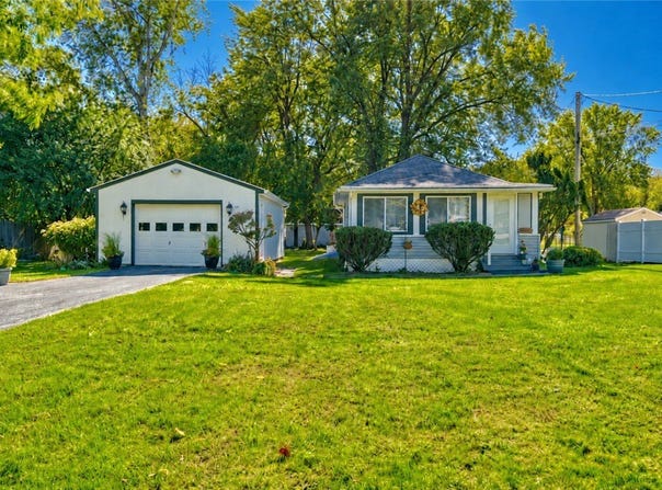 135 Doncaster Road, Rochester, NY 14623