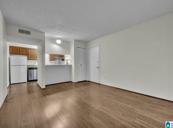 411 SKYVIEW DRIVE, BIRMINGHAM, AL 35209