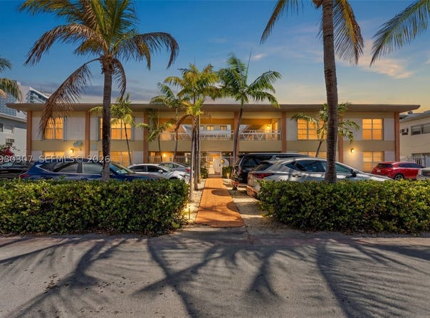 7331 Gary Ave, Miami Beach, FL 33141