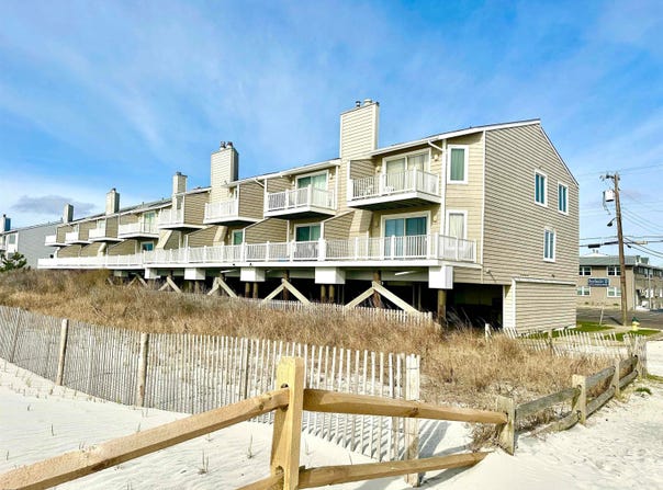 612 E Brigantine Ave, Brigantine, NJ 08203