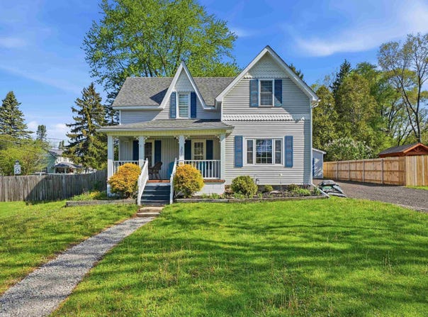 301 North Street, Yale, MI 48097