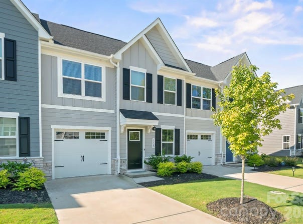 111 Skylar View Way, Troutman, NC 28166