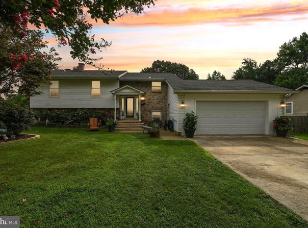 179 9TH Street, PASADENA, MD 21122