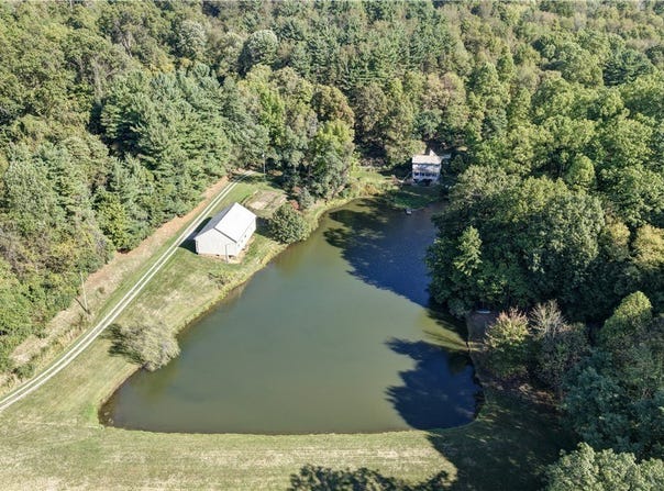 8097 Ore Hill Road SW, Stone Creek, OH 43840
