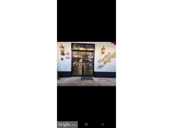 E MARLTON PIKE, CHERRY HILL, NJ 08003