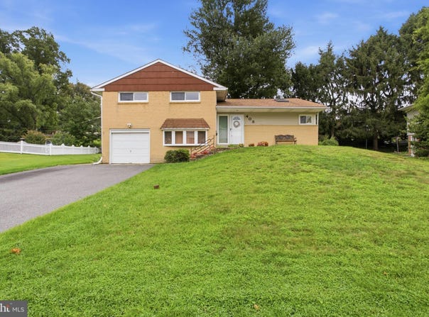 408 FOSTER Drive, SPRINGFIELD, PA 19064
