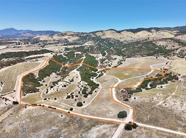 22 Martinez Road, Lockwood, CA 93932
