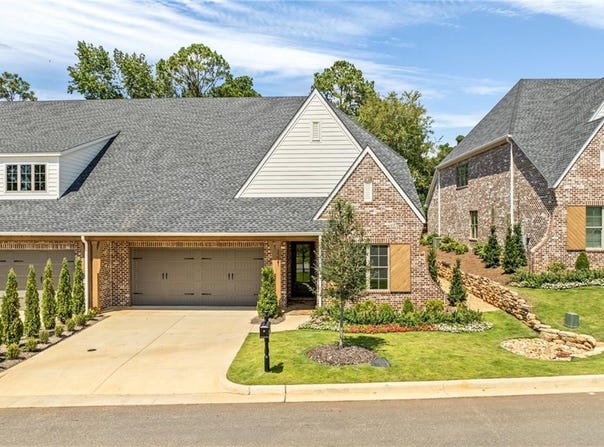 2221 BELLEVUE Place, AUBURN, AL 36830