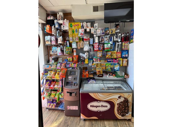 Bay Shore, NY 11706