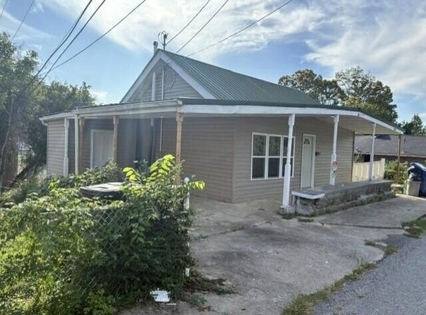 231 Pine Street, Paintsville, KY 41240